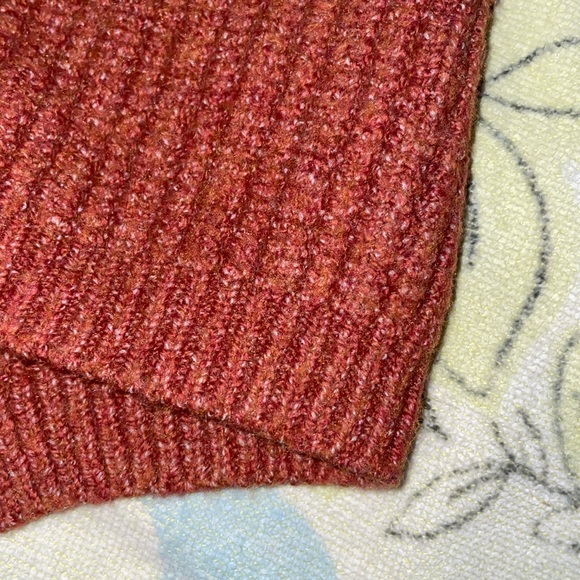 Universal Thread Infinity Scarf - Picture 4 of 7